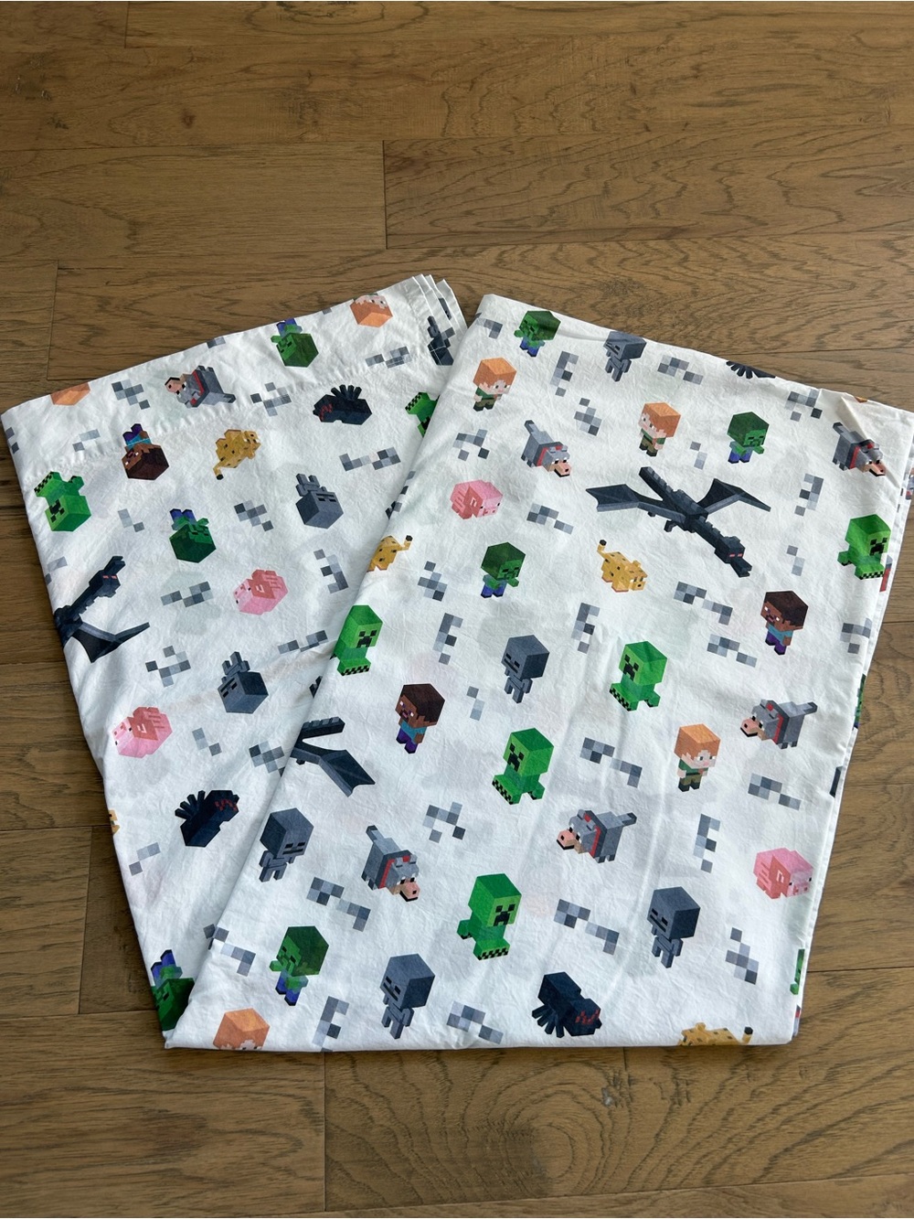 Pottery Barn Kids Minecraft Organic Cotton Twin Flat Sheet
